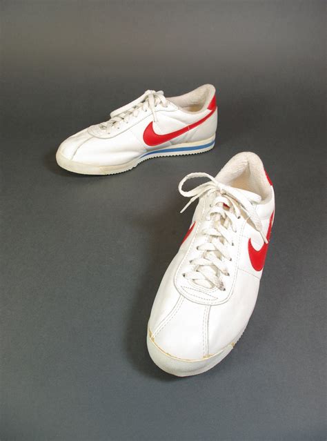 nike modellen jaren 80|Nike mid 70s sneakers.